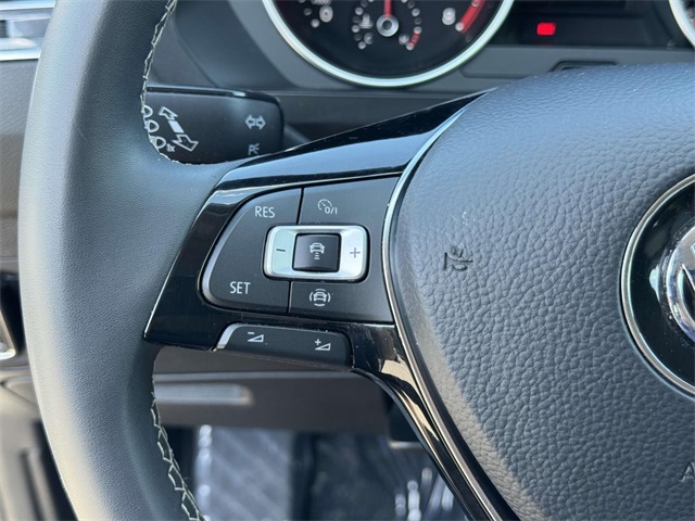 2021 Volkswagen Tiguan SE photo 21