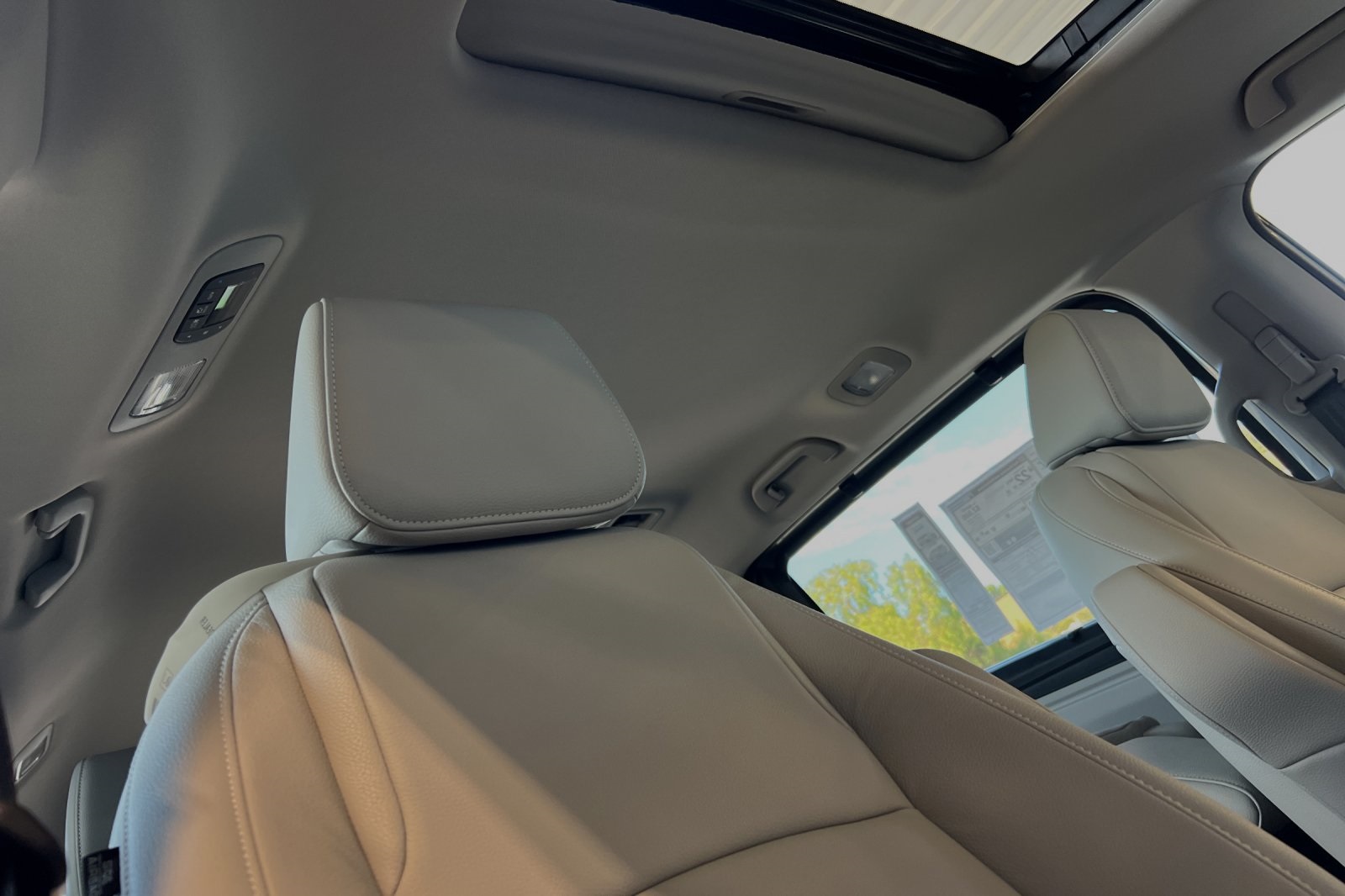 2025 Honda Odyssey EX-L photo 17