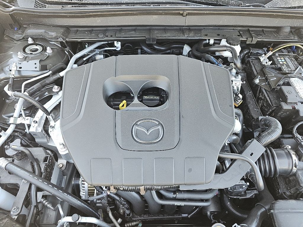 2025 Mazda CX-30 2.5 S Preferred photo 13