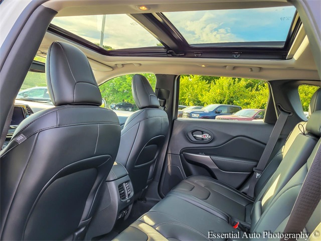 2022 JEEP CHEROKEE - Image 12