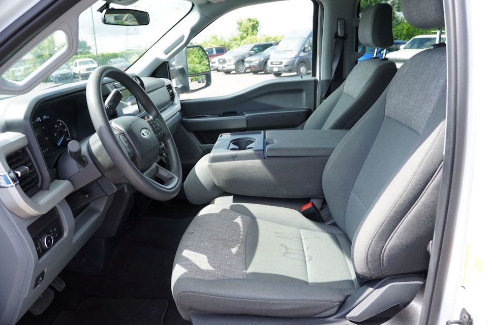 2024 Ford F-250 XLT photo 4