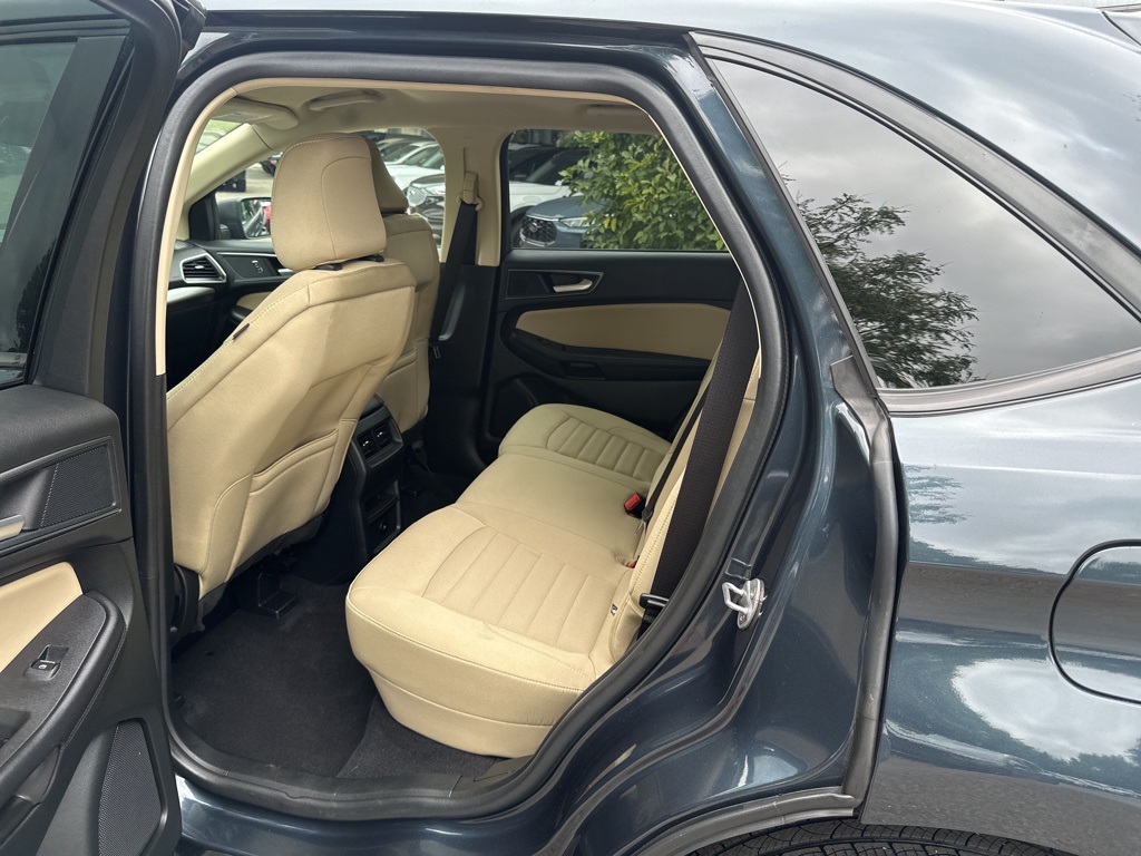 2024 Ford Edge SE photo 16