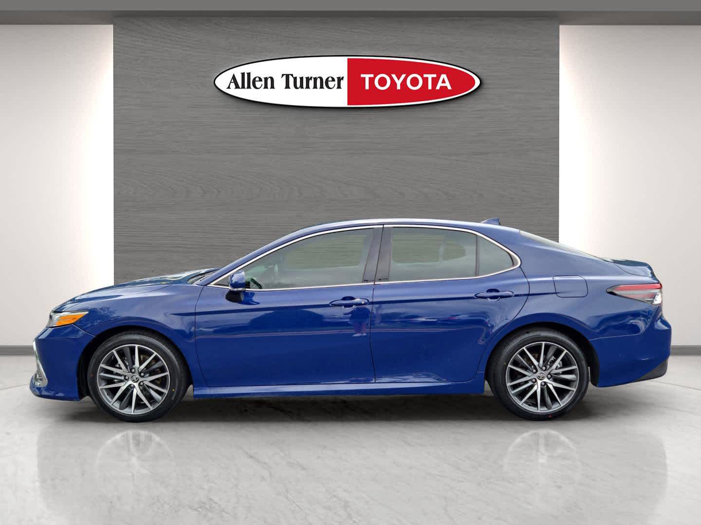 2024 Toyota Camry XLE photo 10