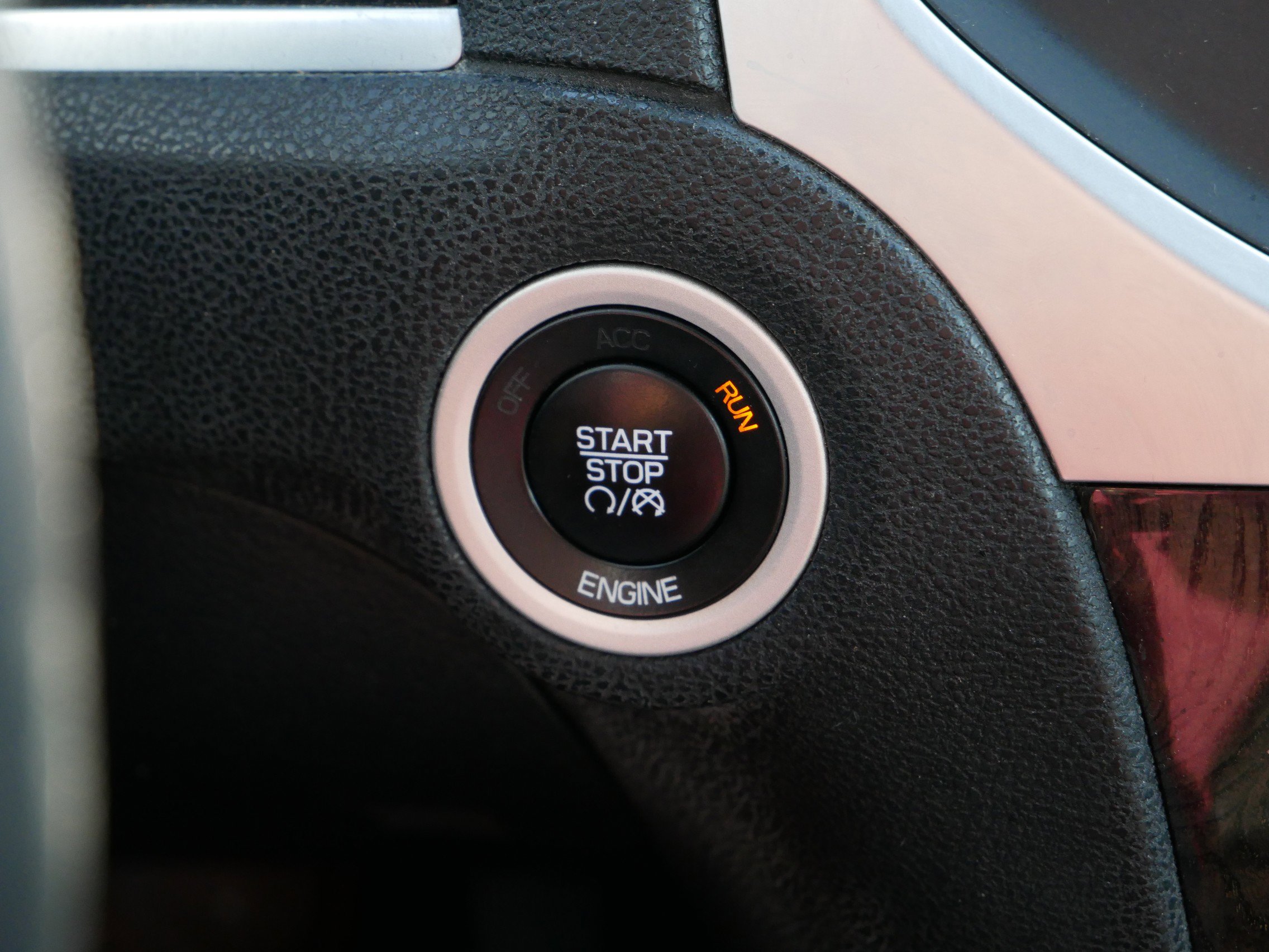 2013 Chrysler 300 photo 15
