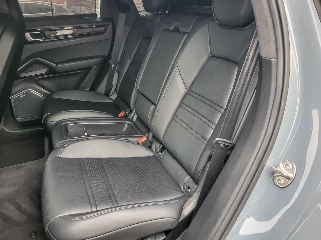2022 PORSCHE CAYENNE - Image 9