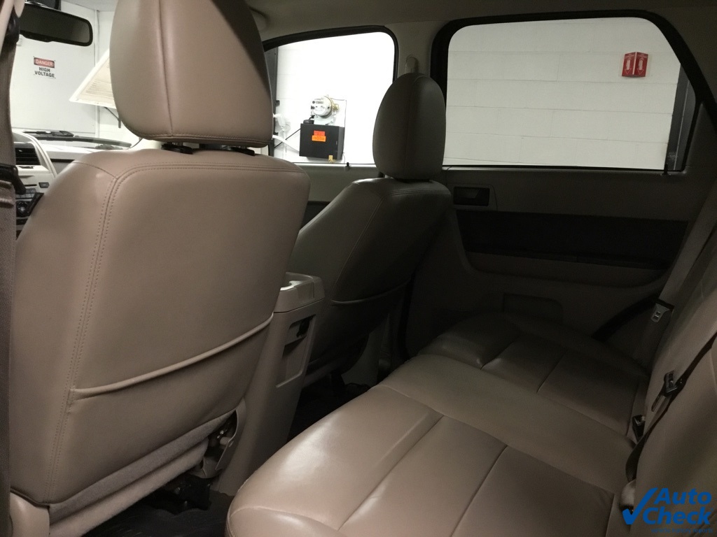 2012 Ford Escape XLT photo 24
