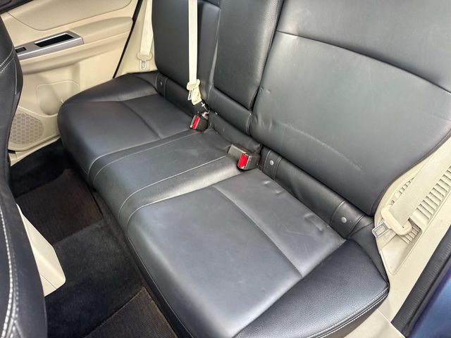 2014 Subaru Crosstrek 2.0i Hybrid Touring photo 13