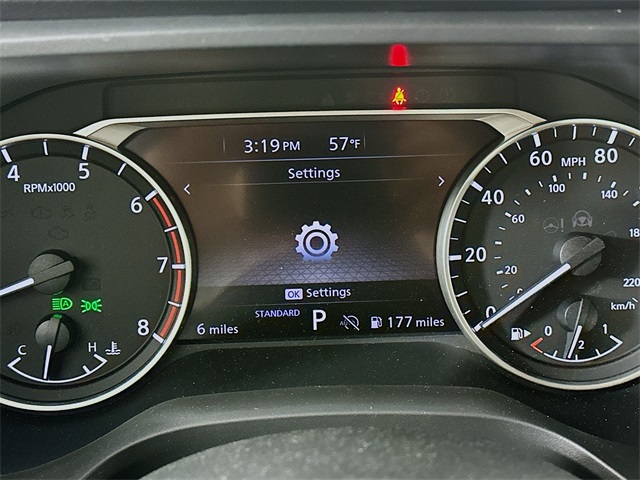 2024 Nissan Rogue SV photo 12