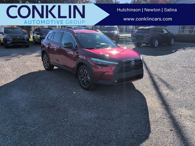 2026 Toyota Corolla Cross XLE's photo