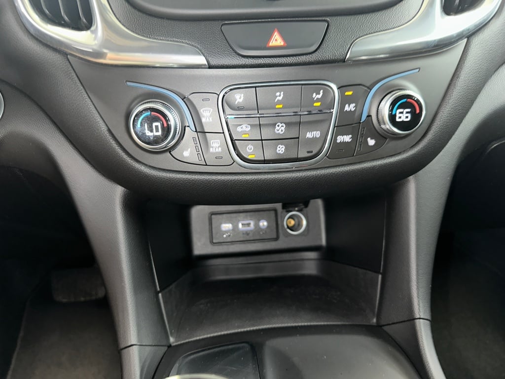 2019 Chevrolet Equinox LT photo 11