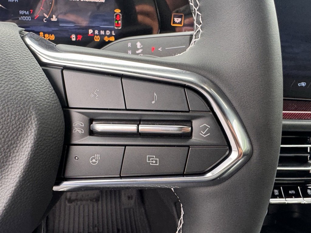 2026 Chevrolet Traverse Z71 photo 4