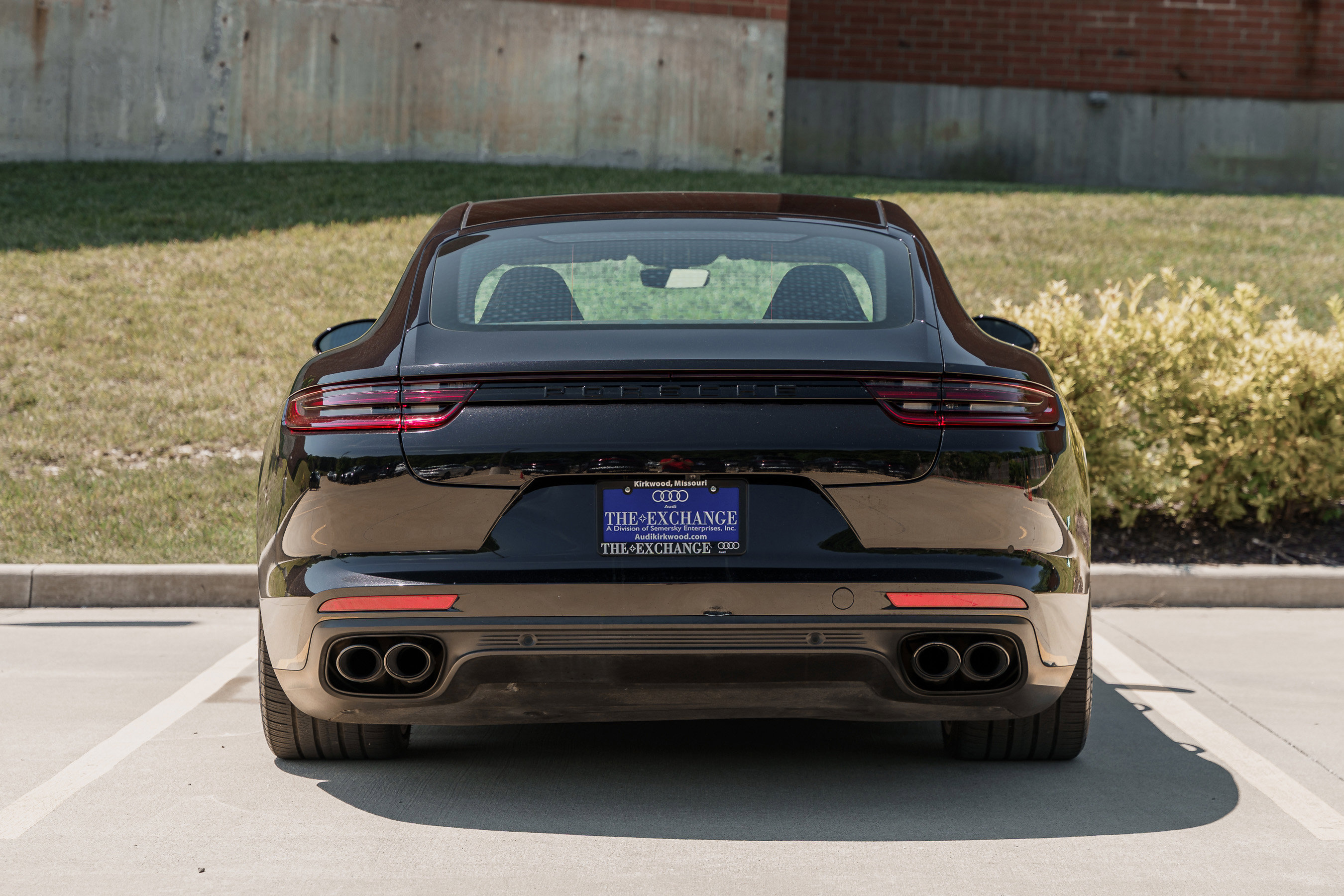 2020 Porsche Panamera 4 E-Hybrid photo 28