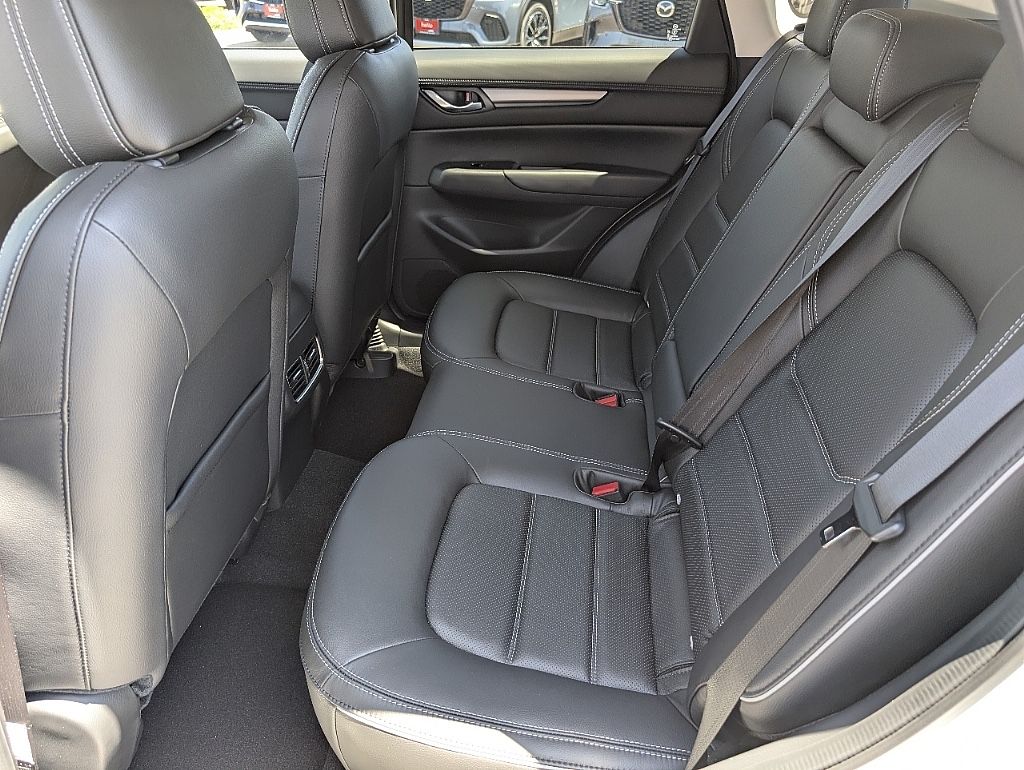 2025 Mazda CX-5 2.5 S Preferred photo 15