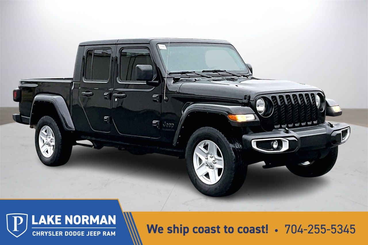 2022 Jeep Gladiator Sport S's photo