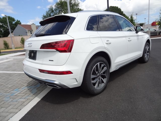 2024 Audi Q5 45 S line Premium photo 3