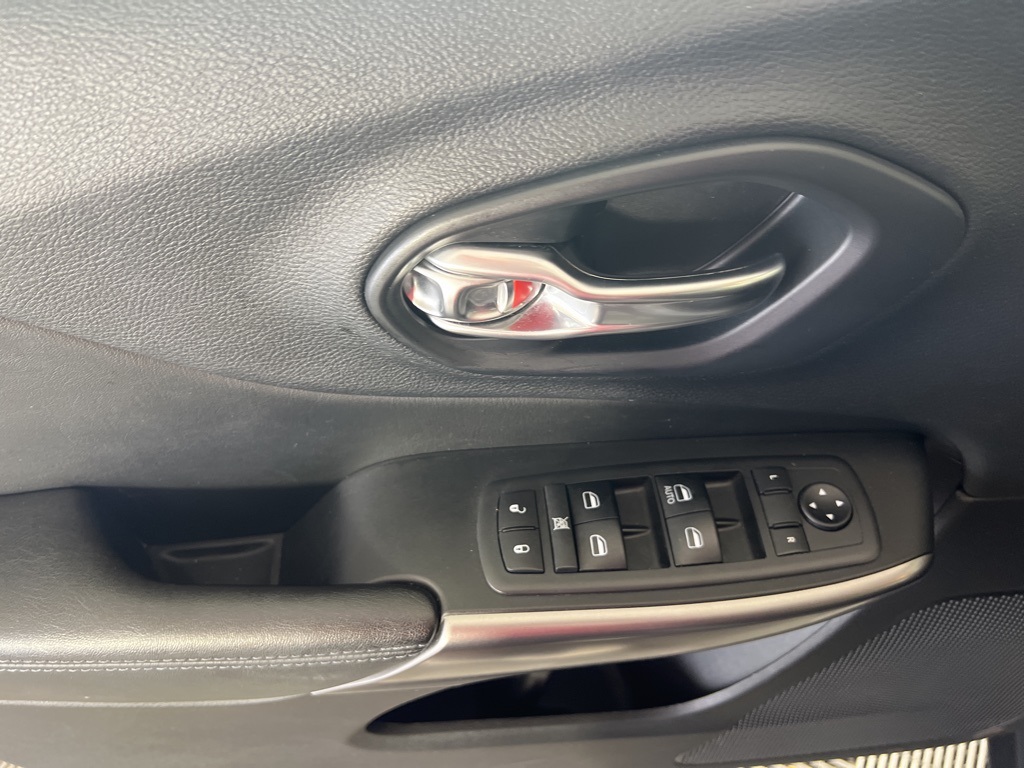 2019 Jeep Cherokee Latitude photo 6