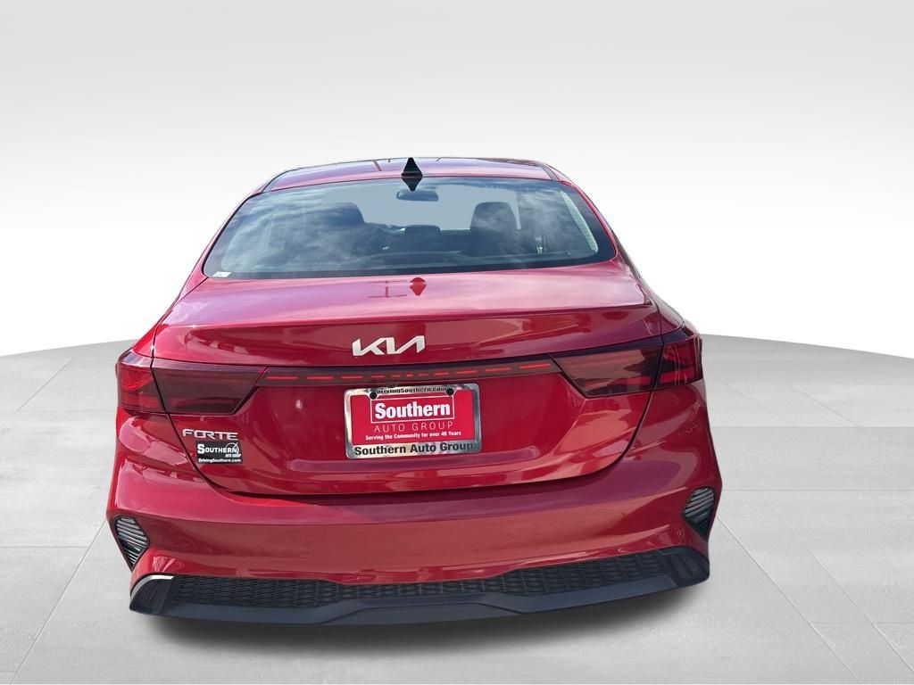 2023 Kia Forte LXS photo 17
