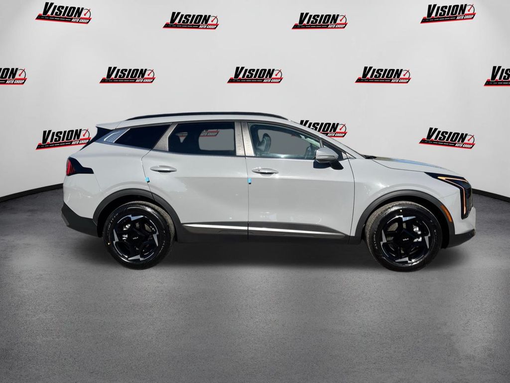 2026 Kia Sportage Hybrid EX photo 4