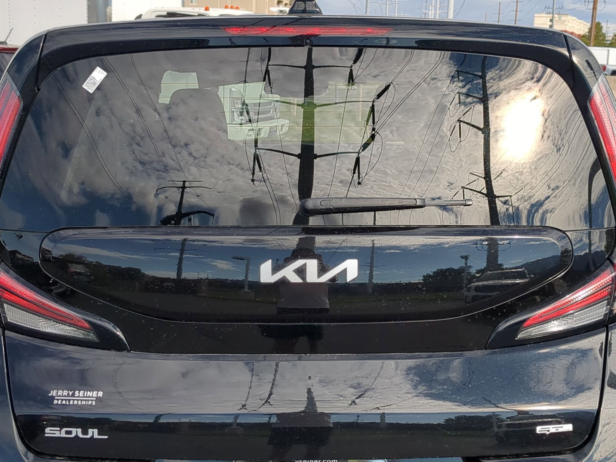 2023 Kia Soul GT-Line photo 13