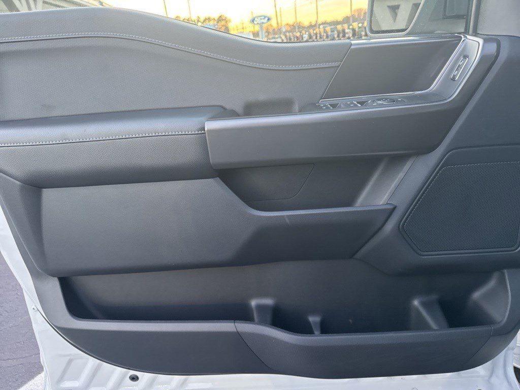 2025 Ford F-150 XLT photo 21