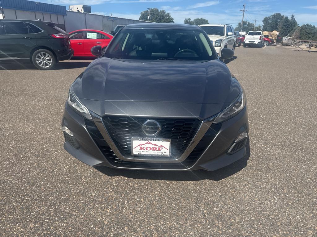 2020 Nissan Altima 2.5 SR photo 3