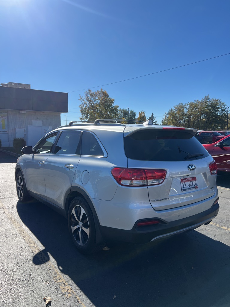 2016 Kia Sorento EX photo 3
