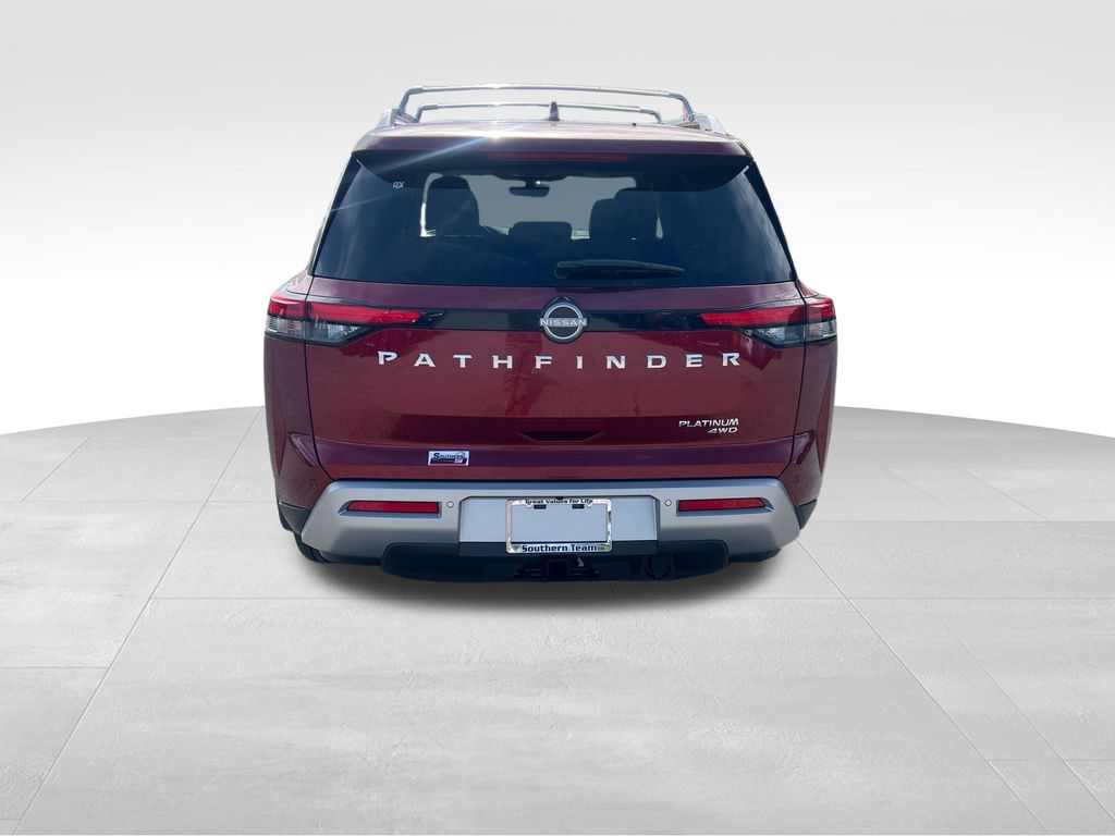2025 Nissan Pathfinder Platinum photo 4