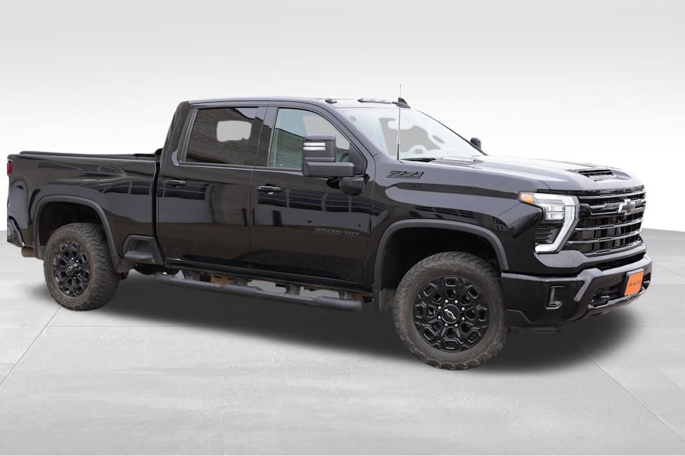 2024 Chevrolet Silverado 3500HD LTZ Z71 Midnight Edition photo 2