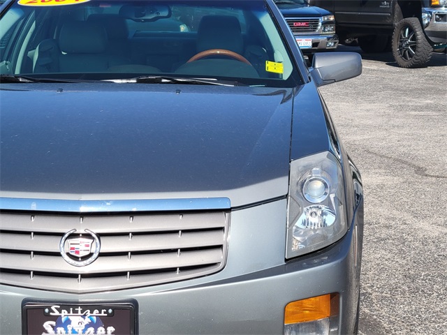 2004 Cadillac CTS Base photo 8