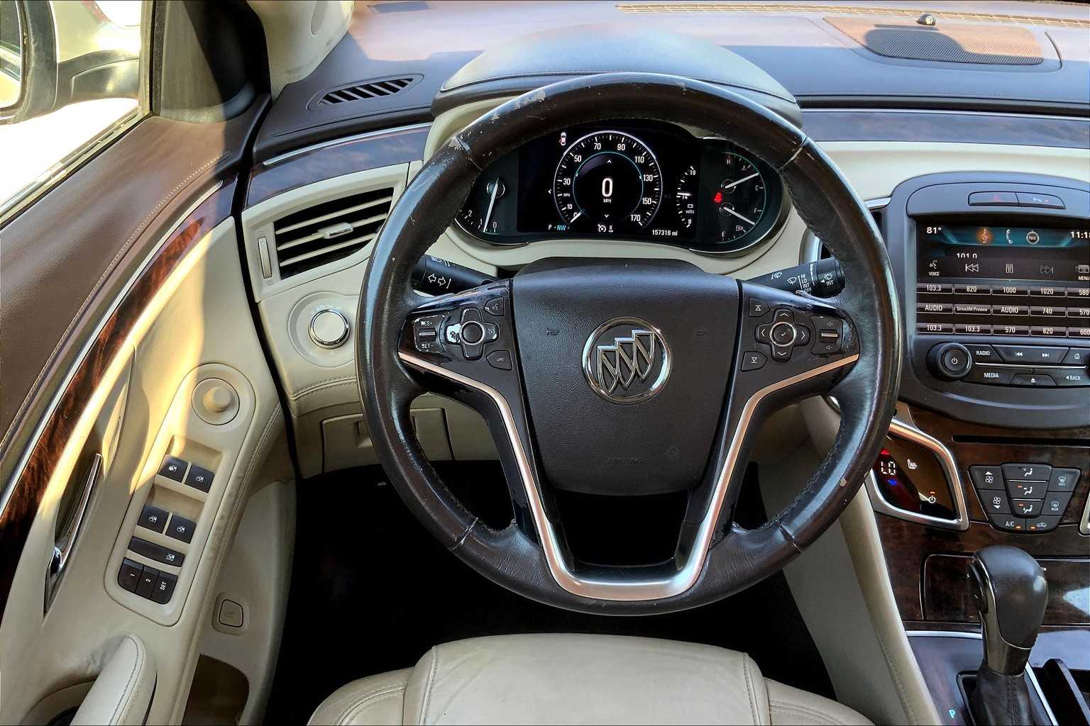 2015 Buick LaCrosse Leather photo 2
