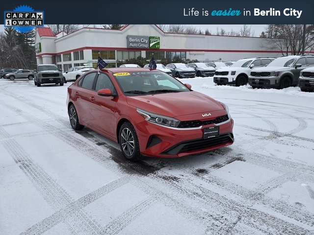 2024 Kia Forte LXS's photo