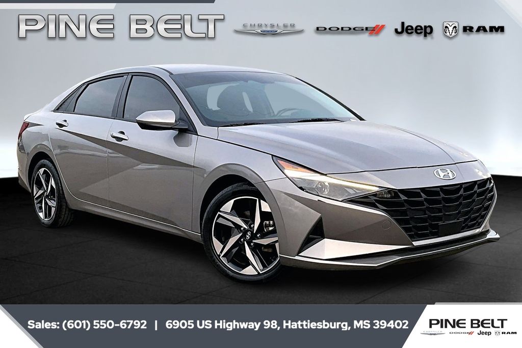 2023 Hyundai Elantra SEL