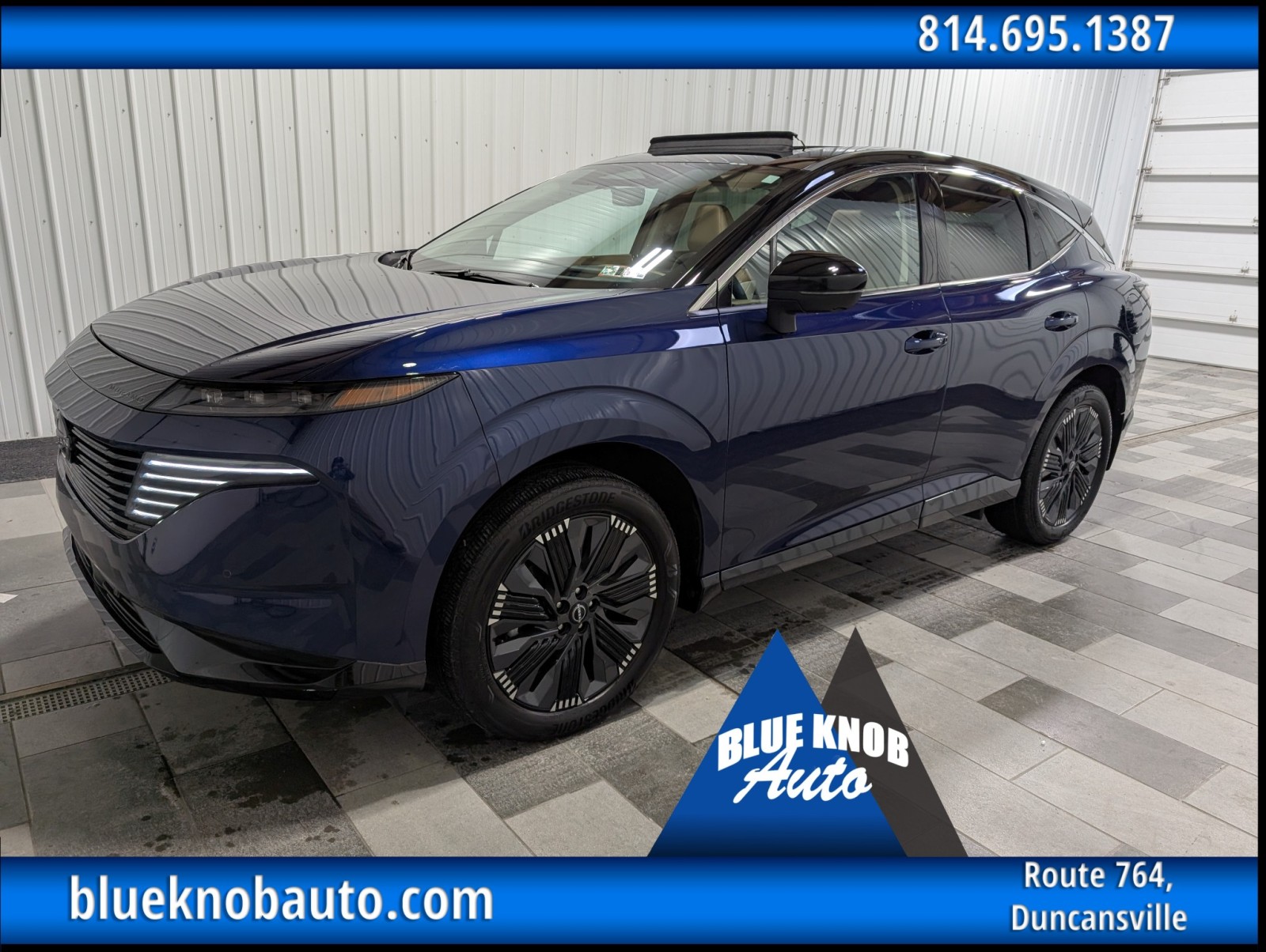 2025 Nissan Murano Platinum's photo