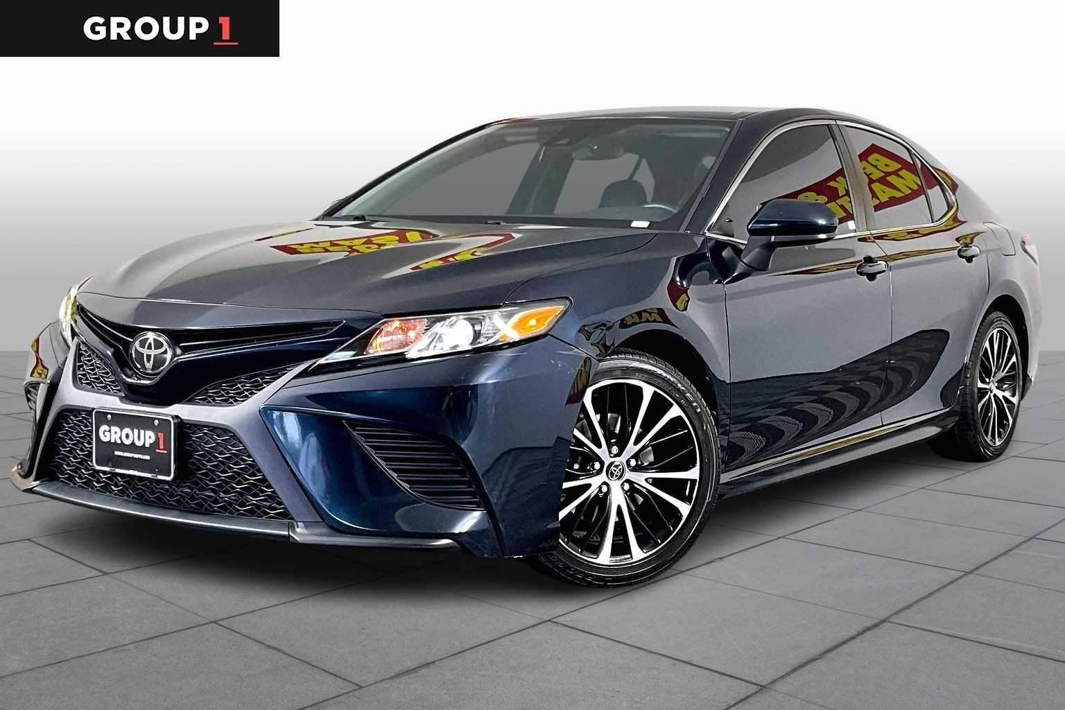 2019 Toyota Camry SE