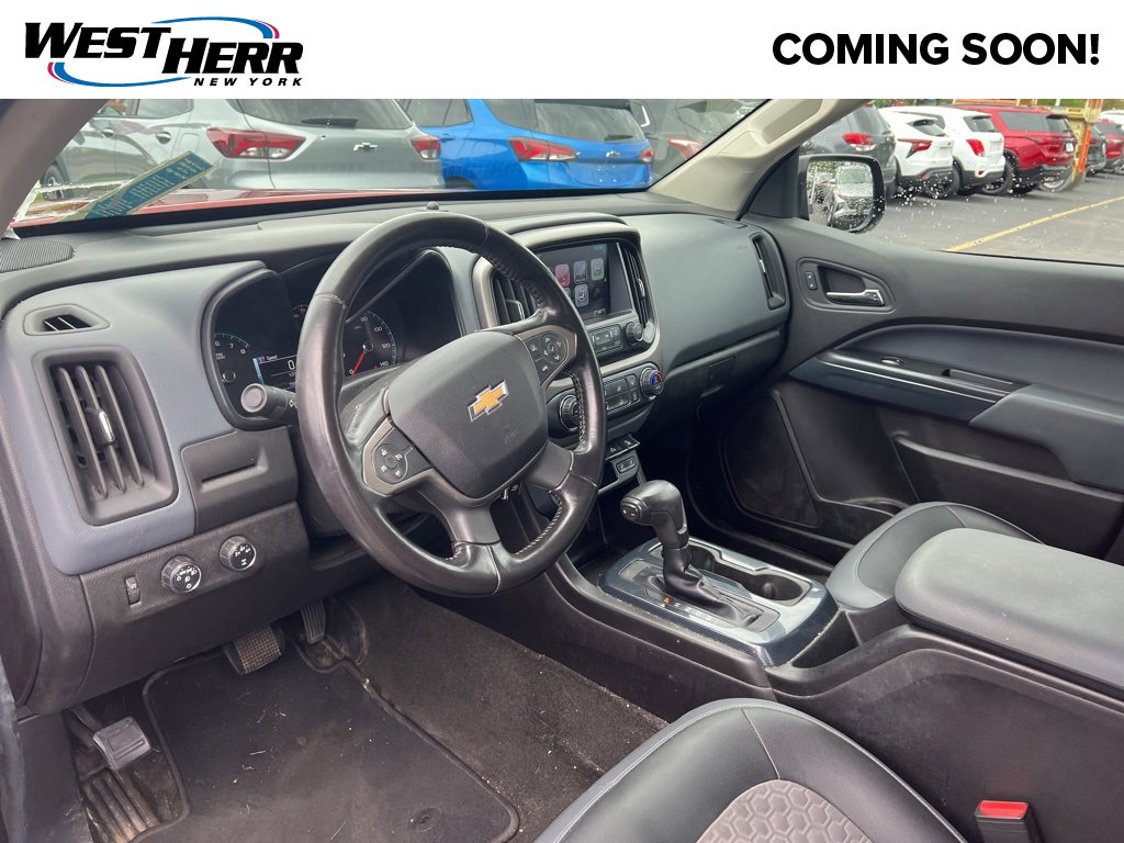2016 Chevrolet Colorado Z71 photo 2