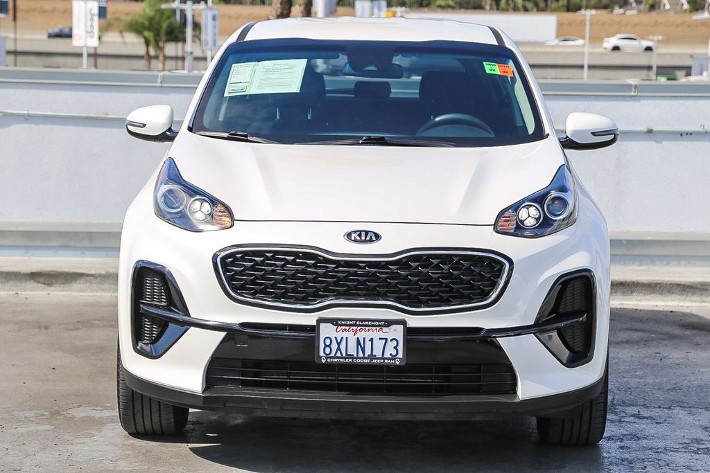 2022 Kia Sportage LX Value Edition photo 2