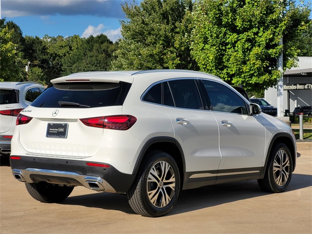 2025 Mercedes Benz GLA 250 photo 4