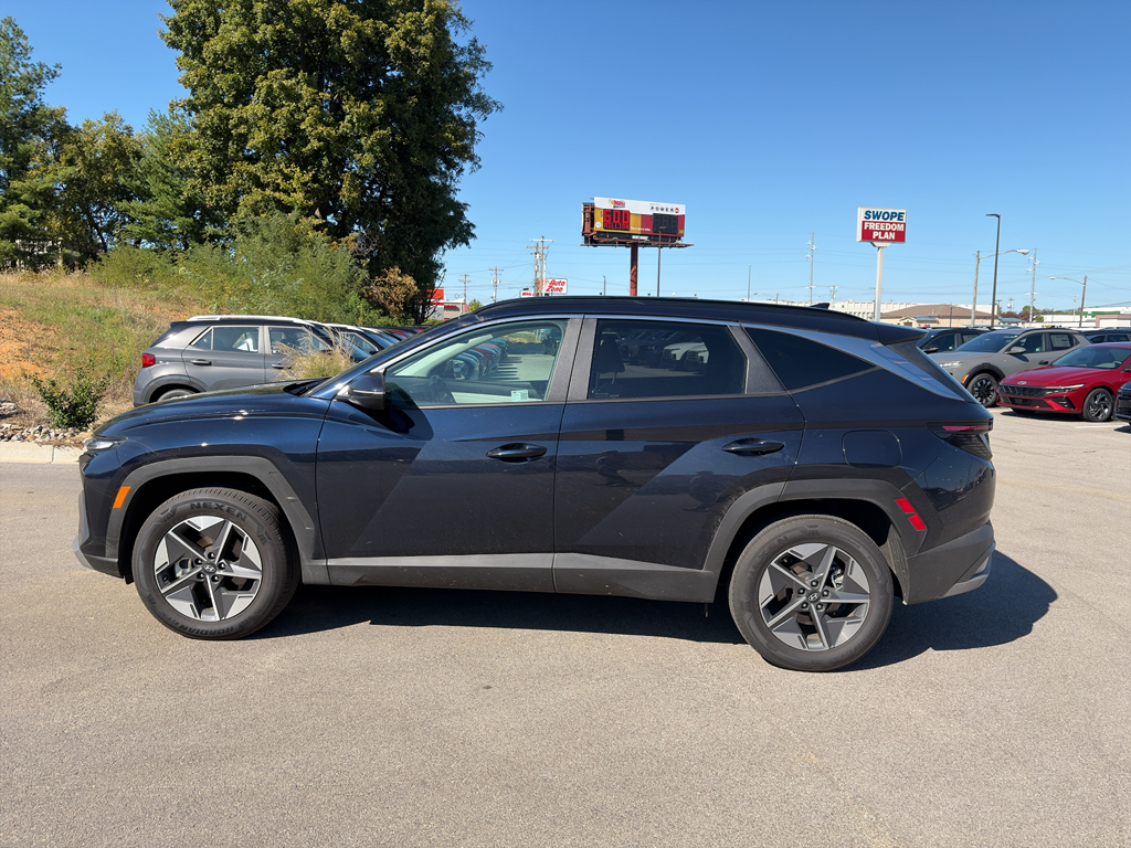 2025 Hyundai Tucson Hybrid SEL Convenience photo 3