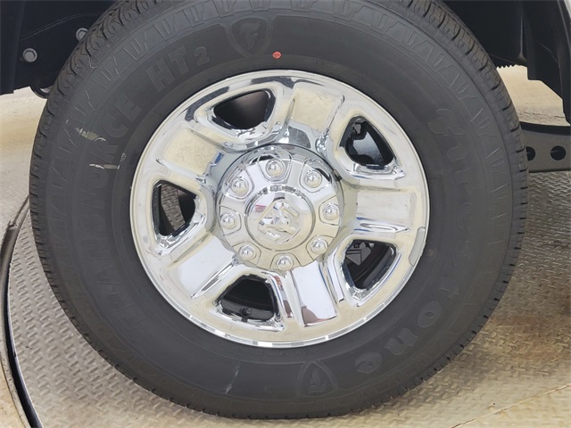 2025 Ram 2500 Tradesman photo 11