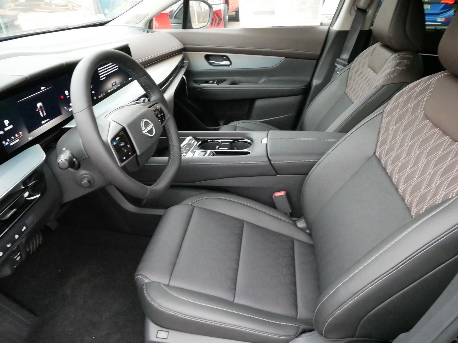 2025 Nissan Murano Platinum photo 5