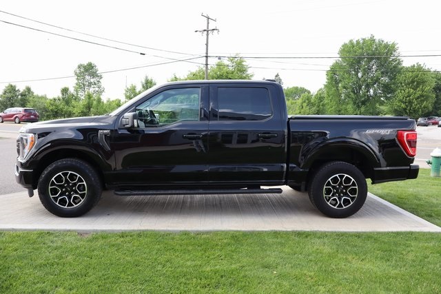 2022 Ford F-150 XLT photo 28