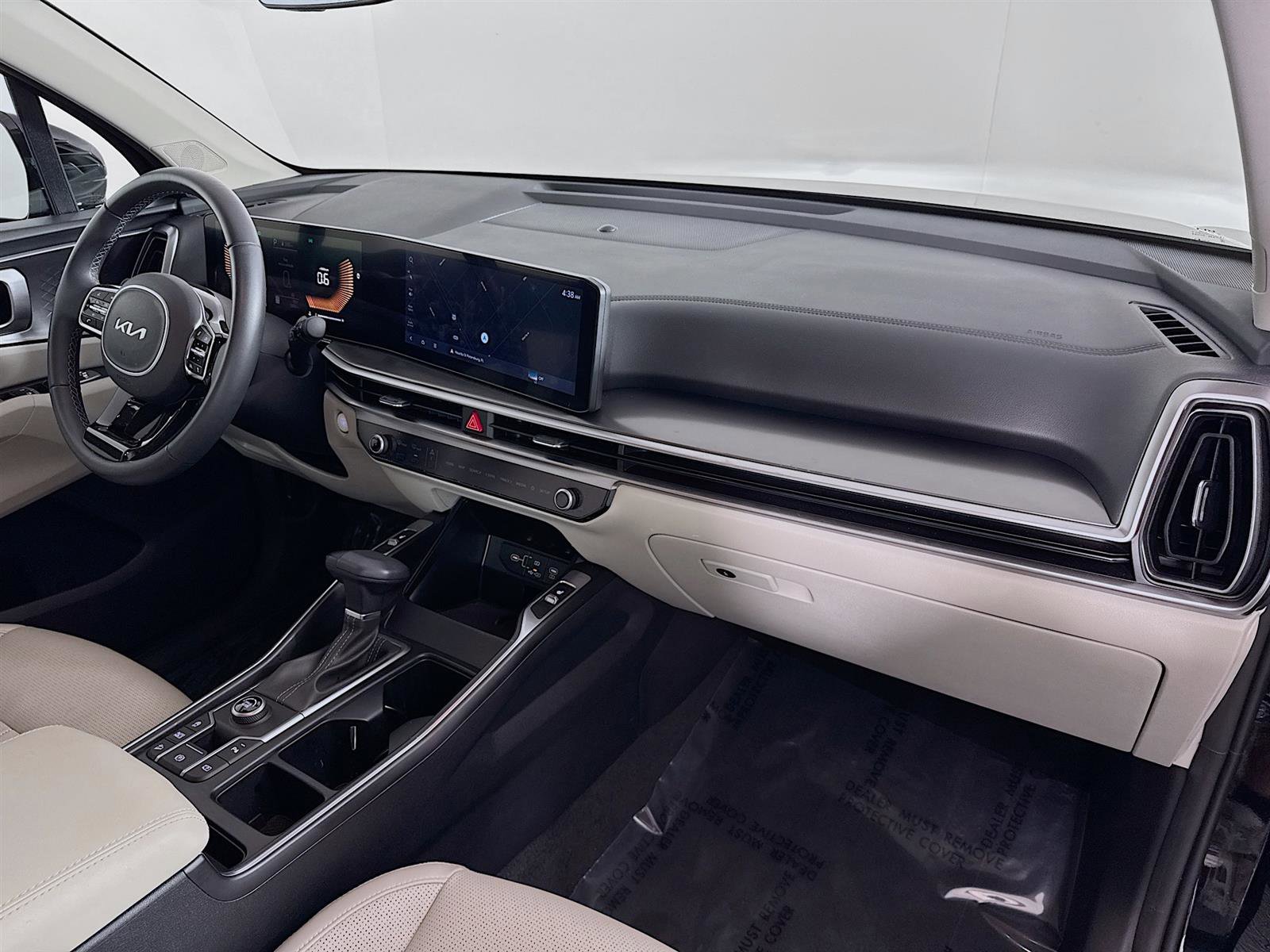 2025 Kia Sorento S photo 22