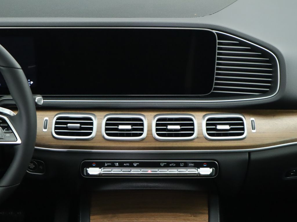 2025 Mercedes Benz GLE 350 4MATIC photo 12
