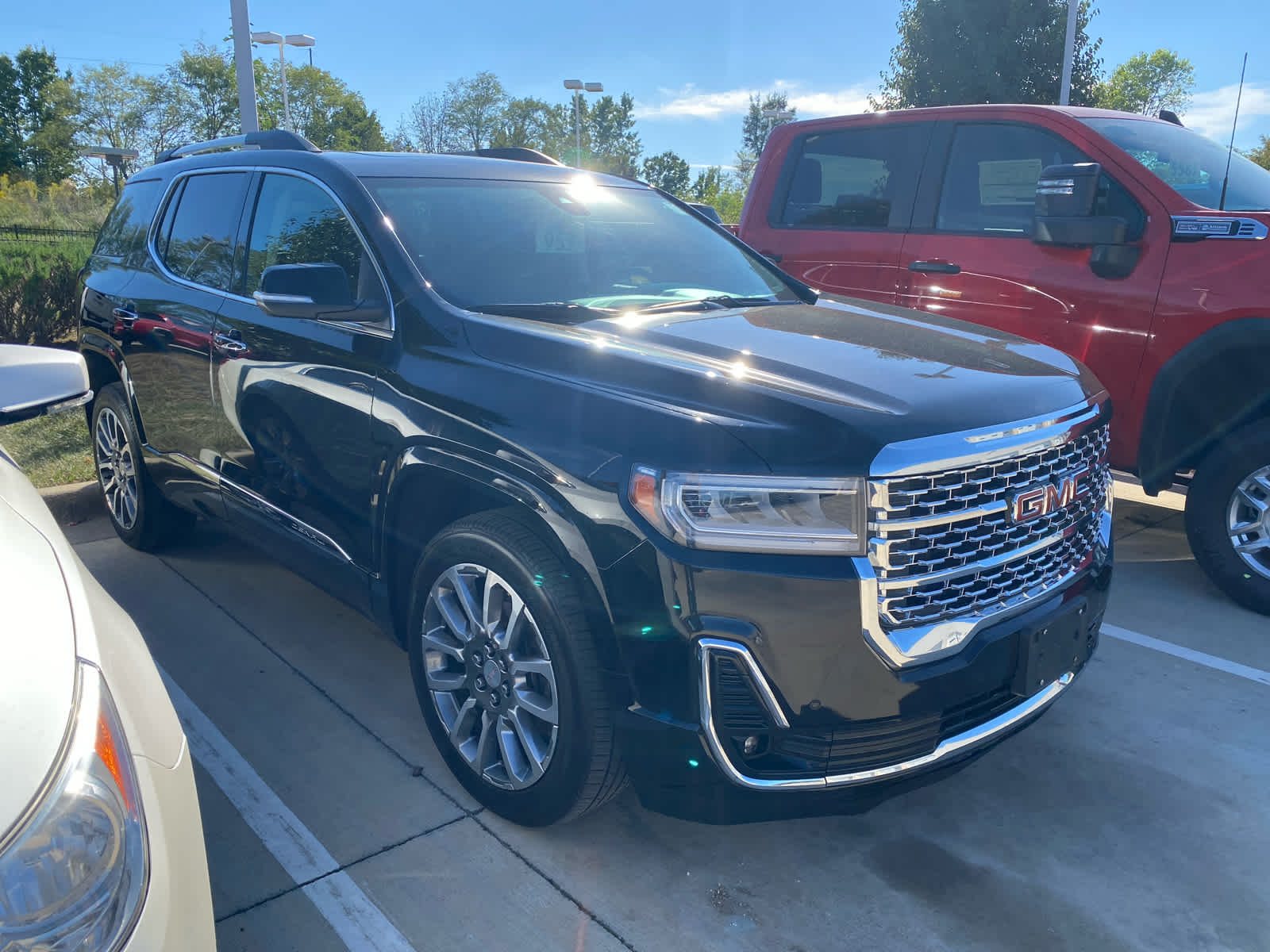2020 Gmc Acadia Denali photo 3