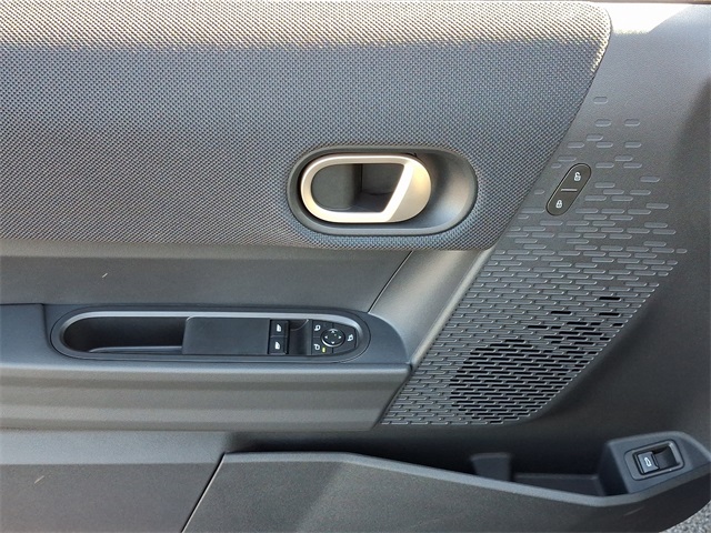 2025 Mini Cooper 2 Door Hardtop Signature photo 11