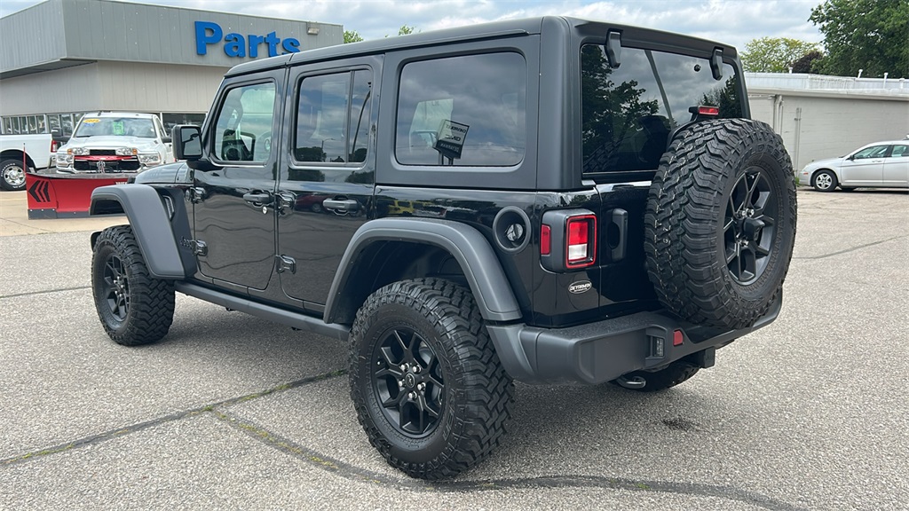 2024 Jeep Wrangler Willys photo 6
