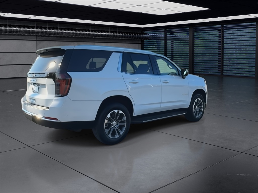 2025 Chevrolet Tahoe LS photo 9
