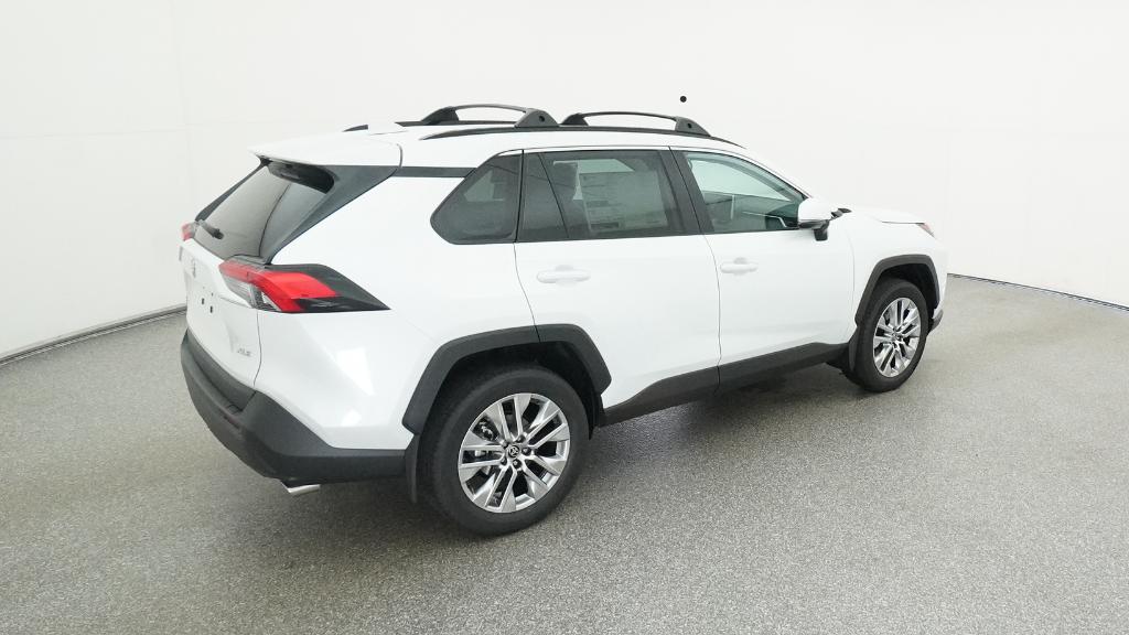 2025 Toyota RAV4 XLE Premium photo 22