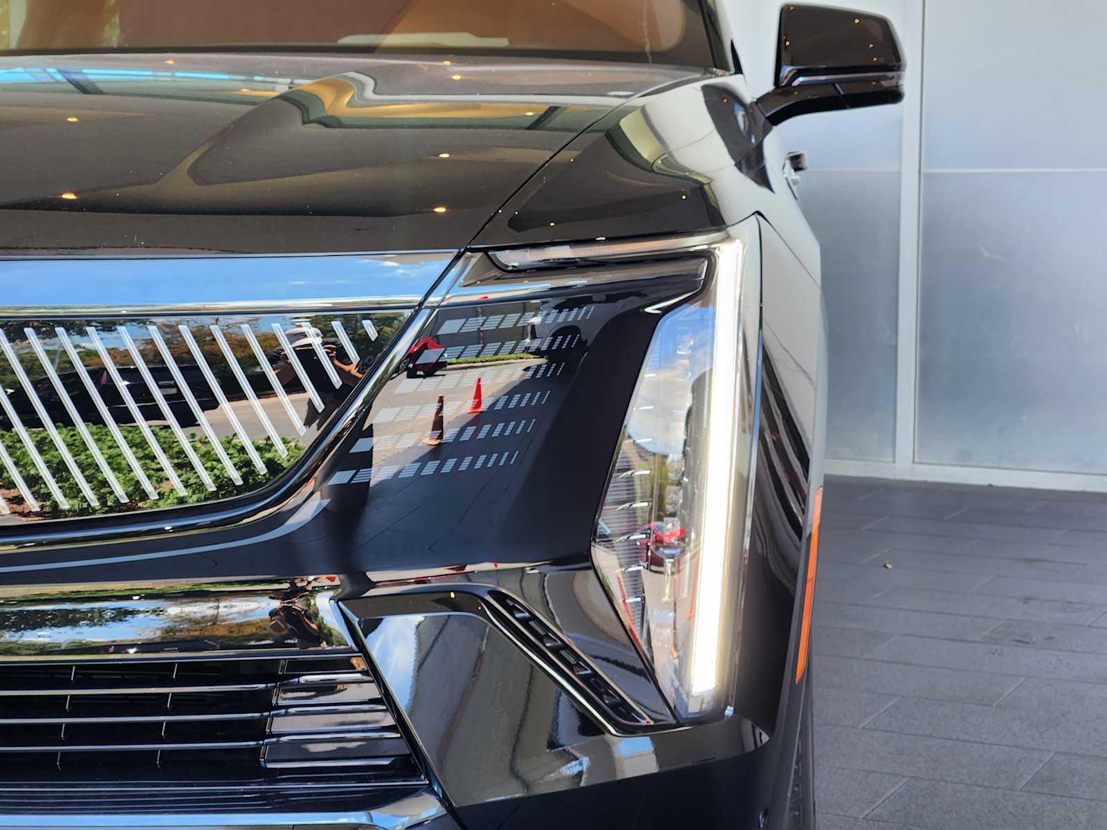 2026 Cadillac Escalade IQ Sport photo 6