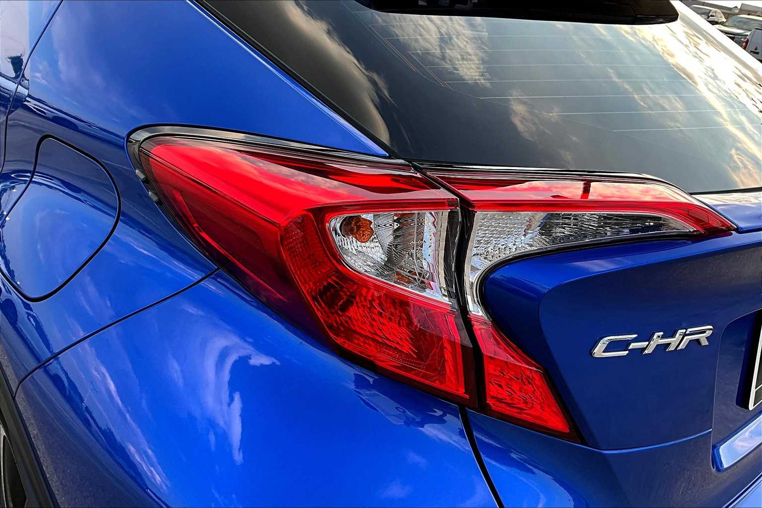 2020 Toyota C-HR Limited photo 28